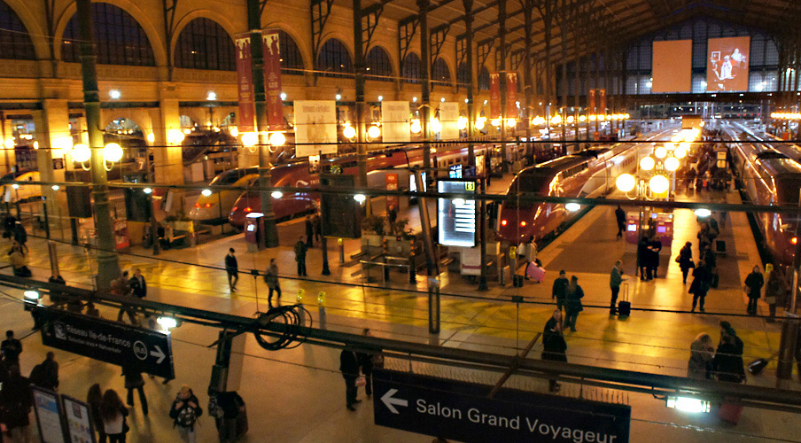 Dans la gare de Nord a Paris 